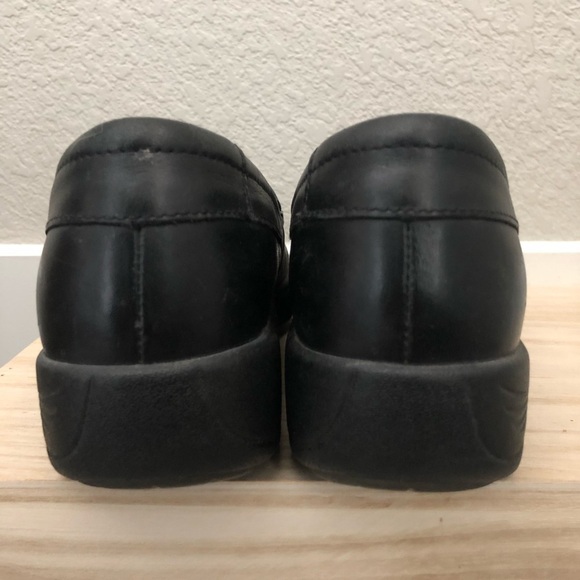 Dansko Black Leather Abigail Slip On Loafer 38 - Picture 8 of 10